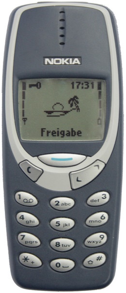 17-2-14-105922Nokia-3310-new-MWC-2017-01