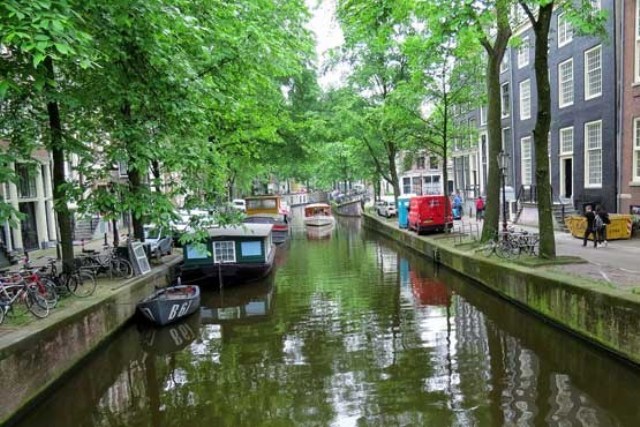 آمستردام 