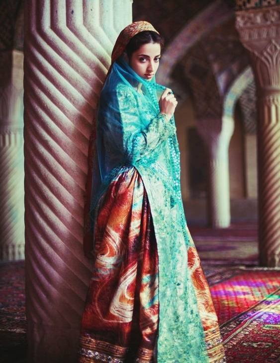 یک دختر شیرازی