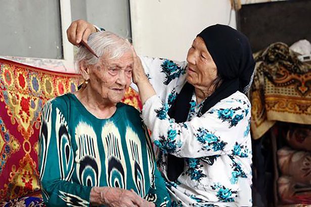 زن چینی ادعا می کند پیرترین زن جهان است