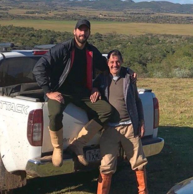 پدر آلیسون بکر