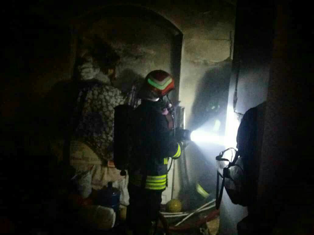 آتش سوزی خانه مسکونی در کاشان 