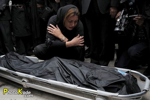 چرا همسر فریبا نادری درگذشت؟ + عکس گریه فریبا نادری بر سر جنازه چرا همسر فریبا نادری درگذشت؟ + عکس گریه فریبا نادری بر سر جنازه