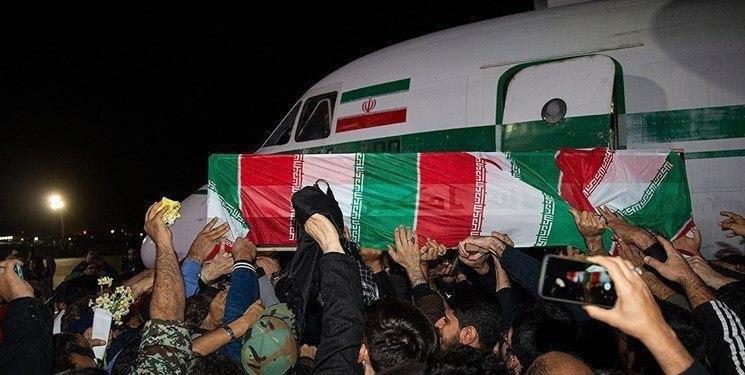 مراسم استقبال از پیکر سردار شهید «حاج قاسم سلیمانی» و هم‌رزمانش در فرودگاه مهراباد تهران