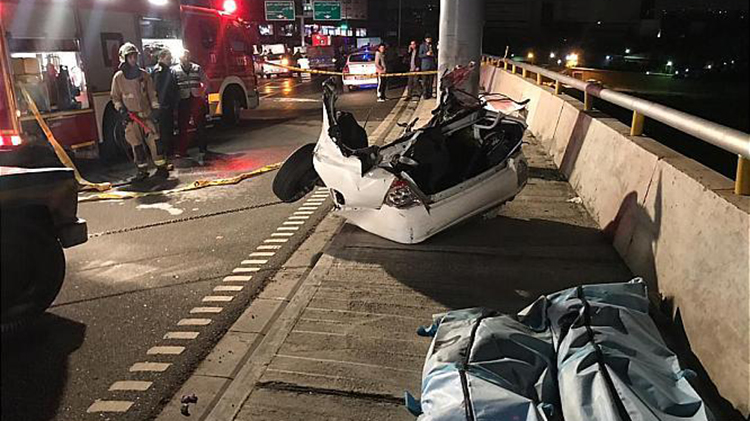 Ø¨Ø±Ø®ÙØ±Ø¯ Ø³ÙØ§Ø±Û Ø¨Ø§ ØªØ§Ø¨ÙÙ2