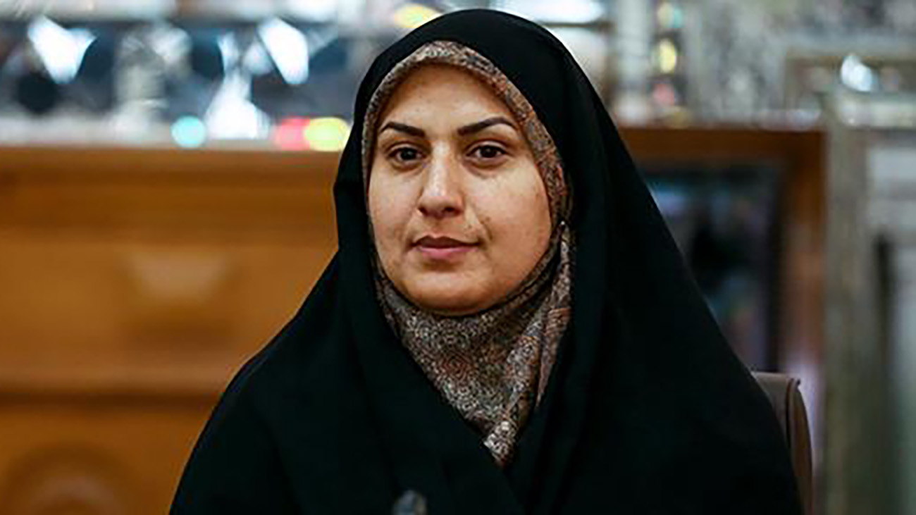 سمیه محمودی