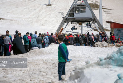 دومین جشنواره مجسمه‌های برفی در پیست اسکی توچال