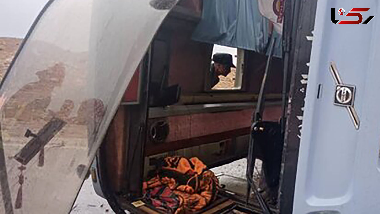واژگونی خونین اتوبوس مسافربری در سمیرم + عکس