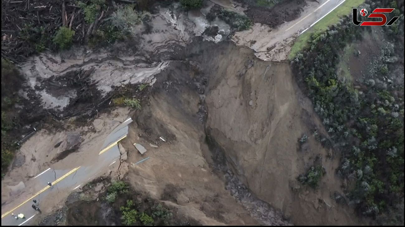 VIDEO Landslide in US California due to severe rainfall