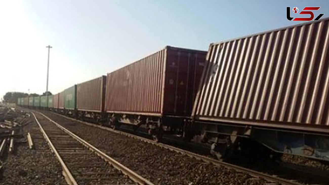خروج یک واگن باری از خط شهبازان در محور جنوب